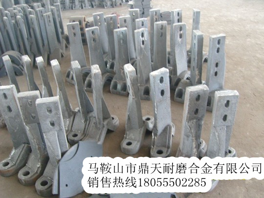 西安安邁瀝青拌合設備側襯板、西安安邁拌鍋葉片、篩網(wǎng)制造商